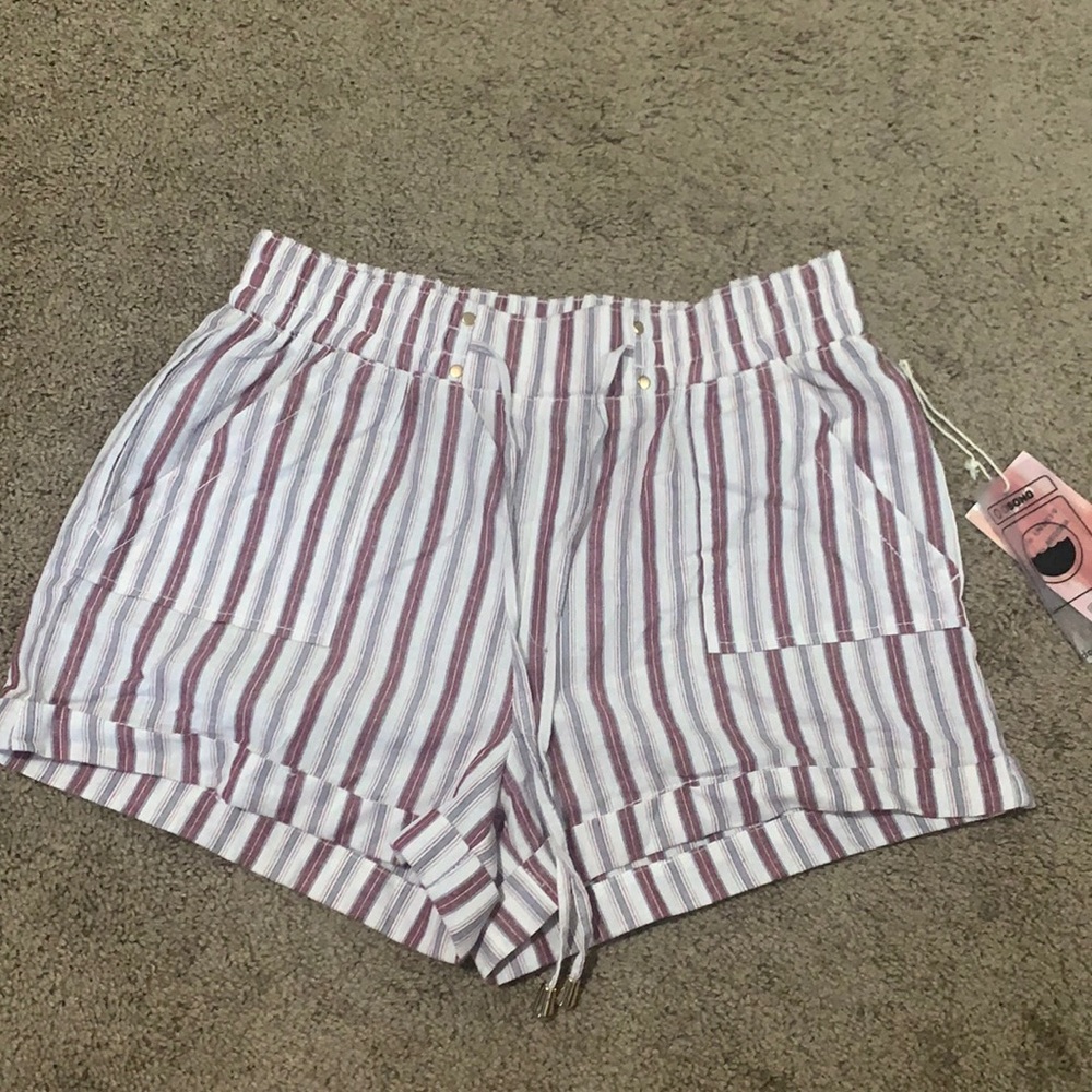Women’s Elastic Cinch-Waist striped linen Shorts